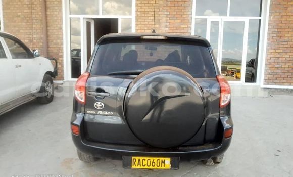 اشتري مستعمل Toyota RAV4 Gris سيارة في Kigali في Rwanda اشتري مستعمل Toyota RAV4 Gris سيارة في Kigali في Rwanda