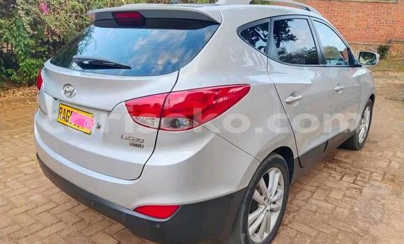 Acheter Occasion Voiture Hyundai Tucson Beige à Kigali, Rwanda