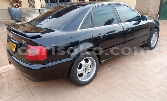 اشتري مستعمل Audi A4 Noir سيارة في Kigali في Rwanda اشتري مستعمل Audi A4 Noir سيارة في Kigali في Rwanda