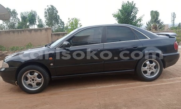 اشتري مستعمل Audi A4 Noir سيارة في Kigali في Rwanda اشتري مستعمل Audi A4 Noir سيارة في Kigali في Rwanda