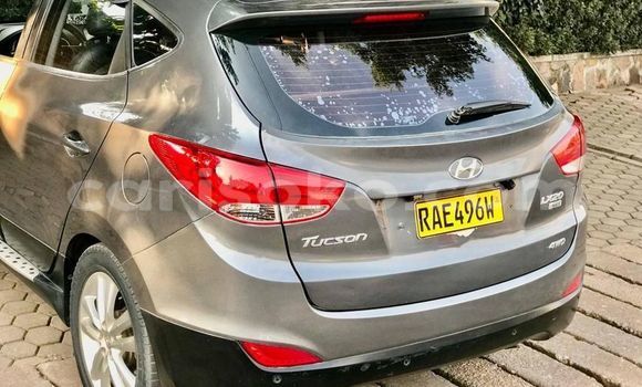 اشتري مستعمل Hyundai Tucson Gris سيارة في Kigali في Rwanda اشتري مستعمل Hyundai Tucson Gris سيارة في Kigali في Rwanda