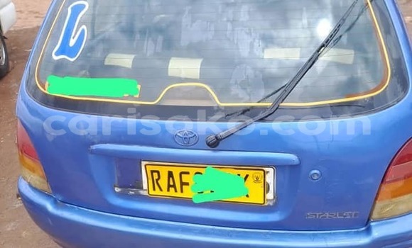 Acheter Occasion Voiture Toyota Starlet Bleu à Kigali, Rwanda Acheter Occasion Voiture Toyota Starlet Bleu à Kigali, Rwanda