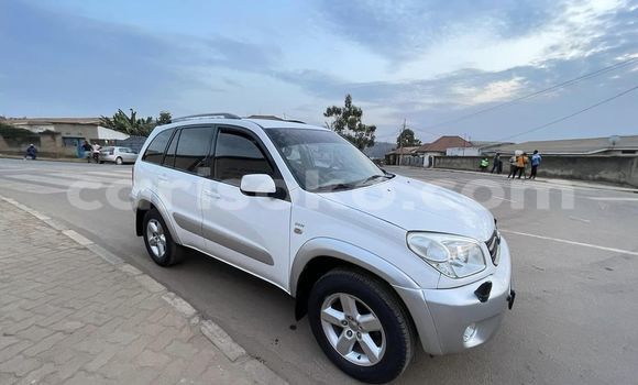 Buy Used Toyota RAV4 White Car in Kigali in Rwanda Buy Used Toyota RAV4 White Car in Kigali in Rwanda