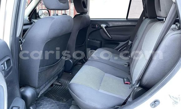 Buy Used Toyota RAV4 White Car in Kigali in Rwanda Buy Used Toyota RAV4 White Car in Kigali in Rwanda