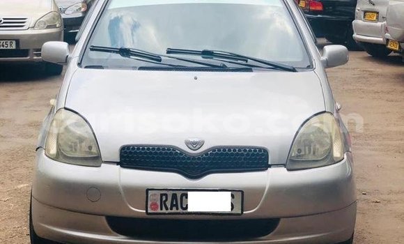 Acheter Occasion Voiture Toyota Yaris Autre à Kigali, Rwanda Acheter Occasion Voiture Toyota Yaris Autre à Kigali, Rwanda