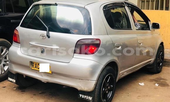 Acheter Occasion Voiture Toyota Yaris Autre à Kigali, Rwanda Acheter Occasion Voiture Toyota Yaris Autre à Kigali, Rwanda