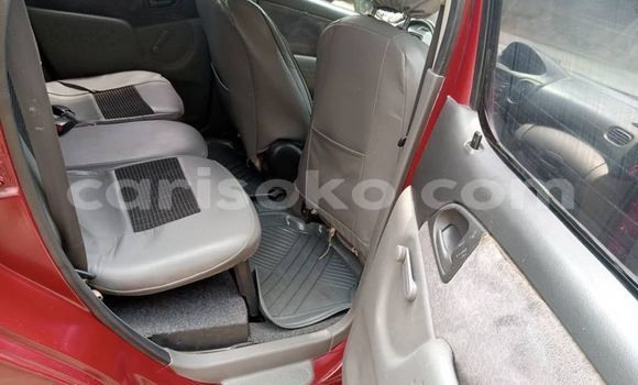 اشتري مستعمل Toyota Yaris Verso Rouge سيارة في Kigali في Rwanda اشتري مستعمل Toyota Yaris Verso Rouge سيارة في Kigali في Rwanda