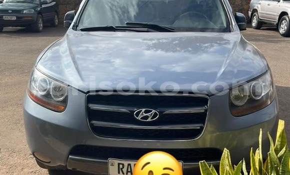 اشتري مستعمل Hyundai Santa Fe Gris سيارة في Kigali في Rwanda اشتري مستعمل Hyundai Santa Fe Gris سيارة في Kigali في Rwanda
