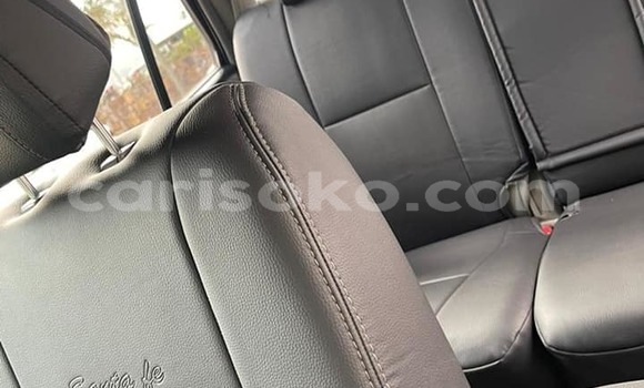 اشتري مستعمل Hyundai Santa Fe Gris سيارة في Kigali في Rwanda اشتري مستعمل Hyundai Santa Fe Gris سيارة في Kigali في Rwanda