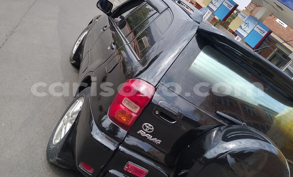 اشتري مستعمل Toyota RAV4 Noir سيارة في Kigali في Rwanda اشتري مستعمل Toyota RAV4 Noir سيارة في Kigali في Rwanda
