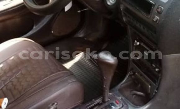 Acheter Occasion Voiture Toyota Corolla Vert à Kigali, Rwanda Acheter Occasion Voiture Toyota Corolla Vert à Kigali, Rwanda