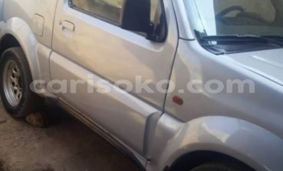 Acheter Occasion Voiture Suzuki Jimny Autre à Kigali, Rwanda Acheter Occasion Voiture Suzuki Jimny Autre à Kigali, Rwanda