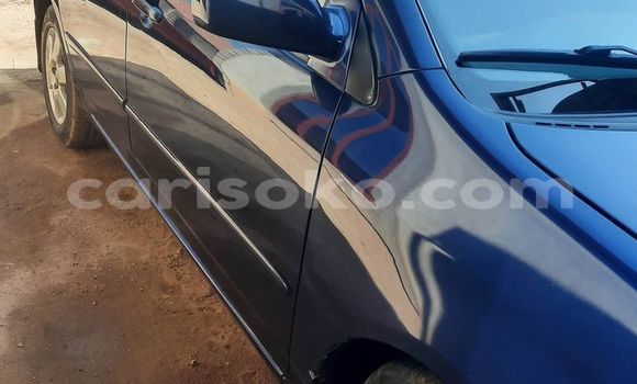 Acheter Occasion Voiture Toyota Corolla Bleu à Kigali, Rwanda Acheter Occasion Voiture Toyota Corolla Bleu à Kigali, Rwanda
