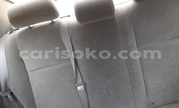 Acheter Occasion Voiture Toyota Corolla Bleu à Kigali, Rwanda Acheter Occasion Voiture Toyota Corolla Bleu à Kigali, Rwanda