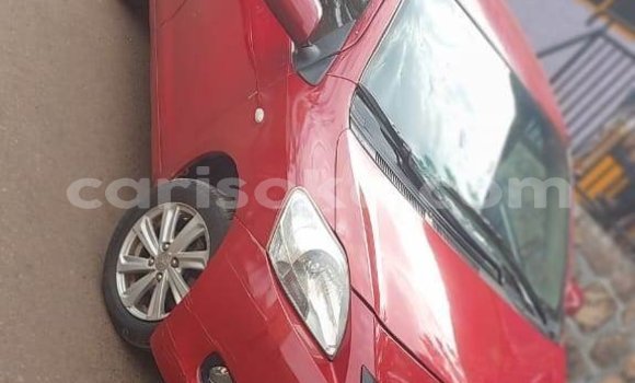 Acheter Occasion Voiture Toyota Yaris Rouge à Kigali, Rwanda Acheter Occasion Voiture Toyota Yaris Rouge à Kigali, Rwanda