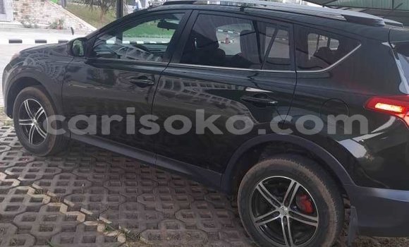 Acheter Occasion Voiture Toyota RAV4 Noir à Kigali, Rwanda Acheter Occasion Voiture Toyota RAV4 Noir à Kigali, Rwanda