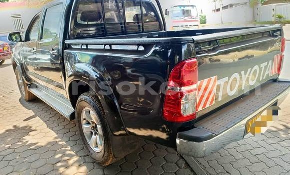 اشتري مستعمل Toyota Hiluxe VIGO Noir سيارة في Kigali في Rwanda اشتري مستعمل Toyota Hiluxe VIGO Noir سيارة في Kigali في Rwanda