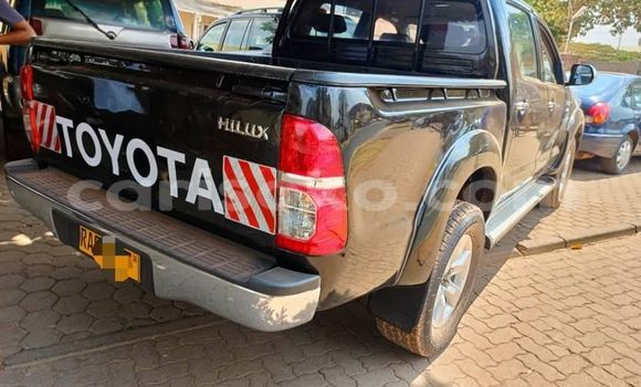 اشتري مستعمل Toyota Hiluxe VIGO Noir سيارة في Kigali في Rwanda اشتري مستعمل Toyota Hiluxe VIGO Noir سيارة في Kigali في Rwanda