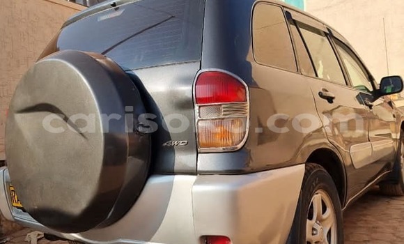 Acheter Occasion Voiture Toyota RAV4 Gris à Kigali, Rwanda Acheter Occasion Voiture Toyota RAV4 Gris à Kigali, Rwanda