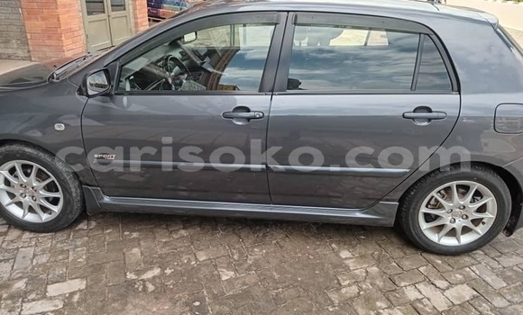 Acheter Occasion Voiture Toyota Corolla Gris à Kigali, Rwanda Acheter Occasion Voiture Toyota Corolla Gris à Kigali, Rwanda