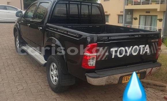 Sayi Na hannu Toyota Hilux Noir Mota in Kigali a Rwanda Sayi Na hannu Toyota Hilux Noir Mota in Kigali a Rwanda