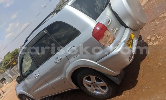 Sayi Na hannu Toyota RAV4 Autre Mota in Kigali a Rwanda Sayi Na hannu Toyota RAV4 Autre Mota in Kigali a Rwanda