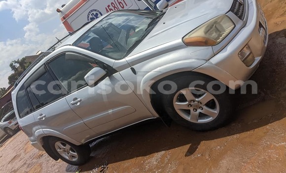 Sayi Na hannu Toyota RAV4 Autre Mota in Kigali a Rwanda Sayi Na hannu Toyota RAV4 Autre Mota in Kigali a Rwanda