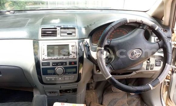 Sayi Na hannu Toyota Ipsum Autre Mota in Kigali a Rwanda Sayi Na hannu Toyota Ipsum Autre Mota in Kigali a Rwanda