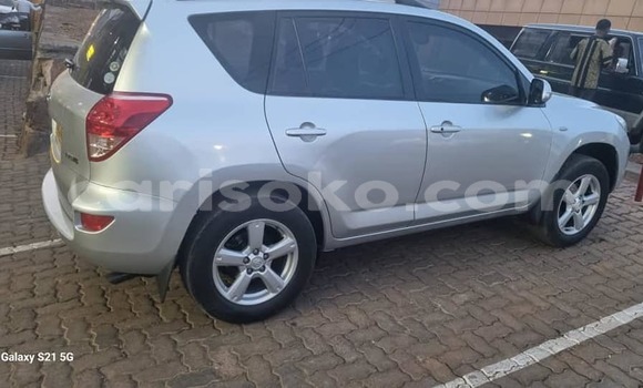 Sayi Na hannu Toyota RAV4 Autre Mota in Kigali a Rwanda Sayi Na hannu Toyota RAV4 Autre Mota in Kigali a Rwanda