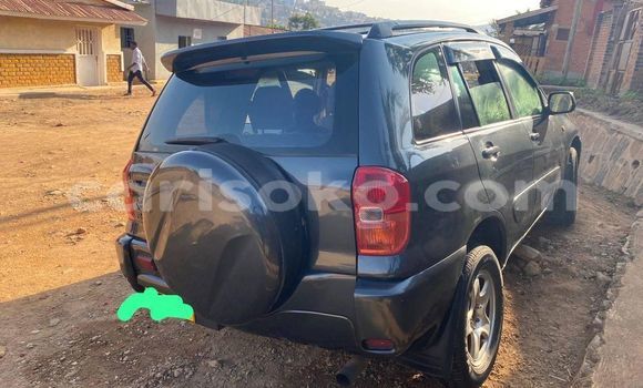 Sayi Na hannu Toyota RAV4 Gris Mota in Kigali a Rwanda Sayi Na hannu Toyota RAV4 Gris Mota in Kigali a Rwanda