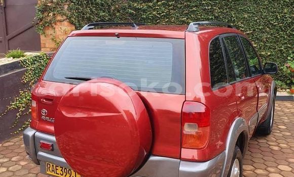Sayi Na hannu Toyota RAV4 Marron Mota in Kigali a Rwanda Sayi Na hannu Toyota RAV4 Marron Mota in Kigali a Rwanda