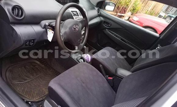 اشتري مستعمل Toyota Yaris Autre سيارة في Kigali في Rwanda اشتري مستعمل Toyota Yaris Autre سيارة في Kigali في Rwanda