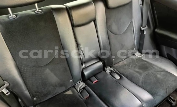 Sayi Na hannu Toyota RAV4 Gris Mota in Kigali a Rwanda Sayi Na hannu Toyota RAV4 Gris Mota in Kigali a Rwanda