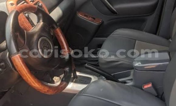 Sayi Na hannu Toyota RAV4 Gris Mota in Kigali a Rwanda Sayi Na hannu Toyota RAV4 Gris Mota in Kigali a Rwanda