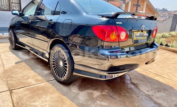 Sayi Na hannu Toyota Corolla Noir Mota in Kigali a Rwanda Sayi Na hannu Toyota Corolla Noir Mota in Kigali a Rwanda