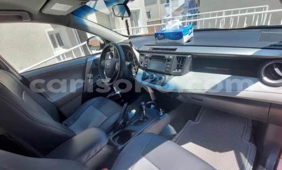 اشتري مستعمل Toyota RAV4 Marron سيارة في Kigali في Rwanda اشتري مستعمل Toyota RAV4 Marron سيارة في Kigali في Rwanda