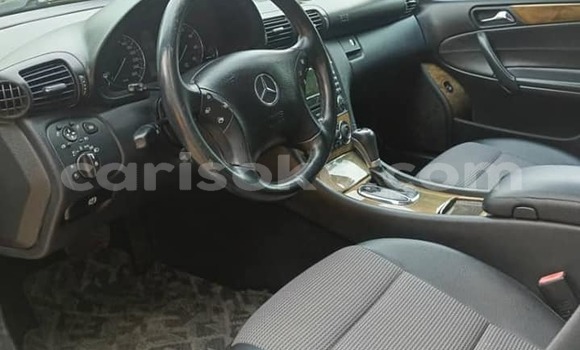 Sayi Na hannu Mercedes-Benz C–Class Autre Mota in Kigali a Rwanda Sayi Na hannu Mercedes-Benz C–Class Autre Mota in Kigali a Rwanda