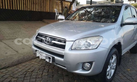 Sayi Na hannu Toyota RAV4 Autre Mota in Kigali a Rwanda Sayi Na hannu Toyota RAV4 Autre Mota in Kigali a Rwanda