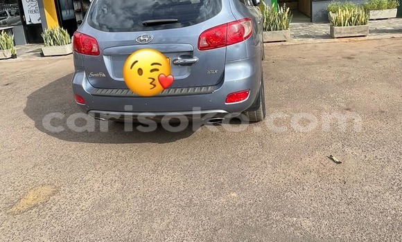 Sayi Na hannu Hyundai Santa Fe Autre Mota in Kigali a Rwanda Sayi Na hannu Hyundai Santa Fe Autre Mota in Kigali a Rwanda