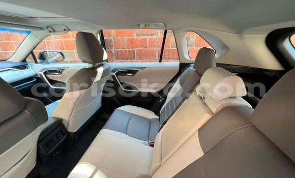 Sayi Na hannu Toyota RAV4 Noir Mota in Kigali a Rwanda Sayi Na hannu Toyota RAV4 Noir Mota in Kigali a Rwanda