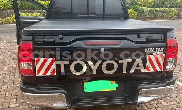 Buy Used Toyota Hilux Black Car in Kigali in Rwanda Buy Used Toyota Hilux Black Car in Kigali in Rwanda