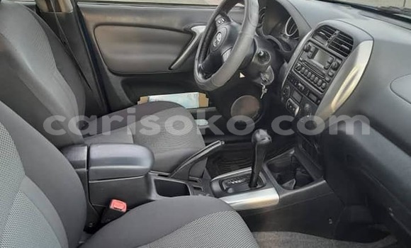 Sayi Na hannu Toyota RAV4 Bleu Mota in Kigali a Rwanda Sayi Na hannu Toyota RAV4 Bleu Mota in Kigali a Rwanda