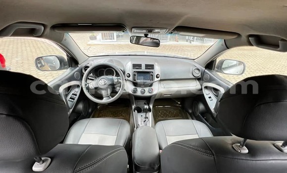 Acheter Occasion Voiture Toyota RAV4 Autre à Kigali, Rwanda Acheter Occasion Voiture Toyota RAV4 Autre à Kigali, Rwanda