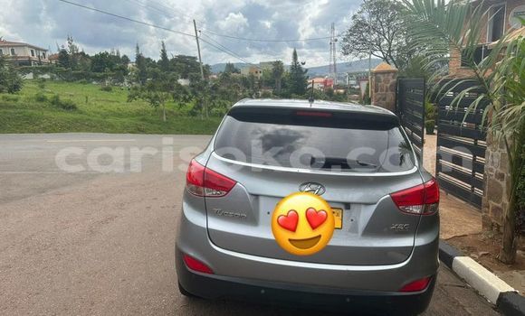 Acheter Occasion Voiture Hyundai Tucson Gris à Kigali, Rwanda Acheter Occasion Voiture Hyundai Tucson Gris à Kigali, Rwanda