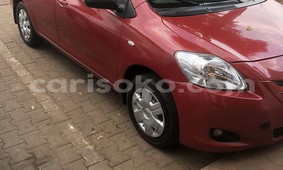 Acheter Occasion Voiture Toyota Yaris Rouge à Kigali, Rwanda Acheter Occasion Voiture Toyota Yaris Rouge à Kigali, Rwanda