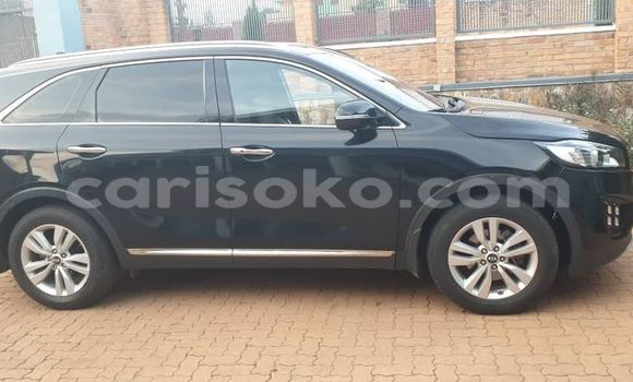 Acheter Occasion Voiture Kia Sorento Noir à Kigali, Rwanda Acheter Occasion Voiture Kia Sorento Noir à Kigali, Rwanda