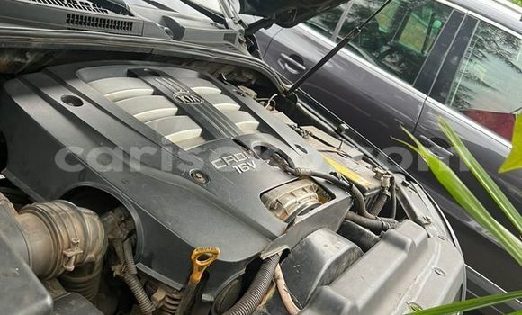 Acheter Occasion Voiture Kia Sorento Noir à Kigali, Rwanda Acheter Occasion Voiture Kia Sorento Noir à Kigali, Rwanda