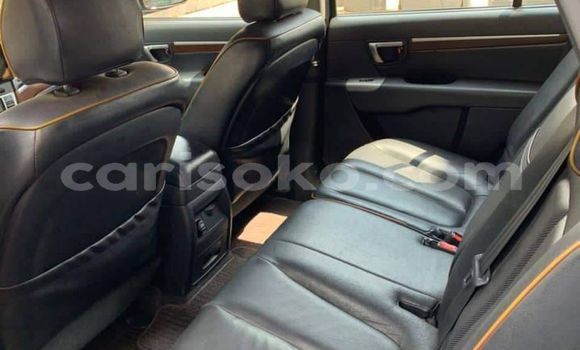 Sayi Na hannu Hyundai Santa Fe Noir Mota in Kigali a Rwanda Sayi Na hannu Hyundai Santa Fe Noir Mota in Kigali a Rwanda