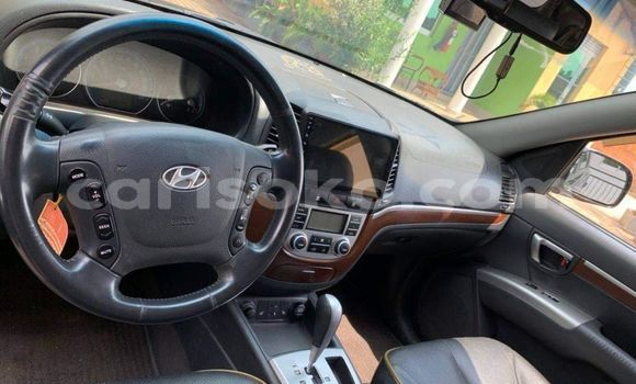 Sayi Na hannu Hyundai Santa Fe Noir Mota in Kigali a Rwanda Sayi Na hannu Hyundai Santa Fe Noir Mota in Kigali a Rwanda