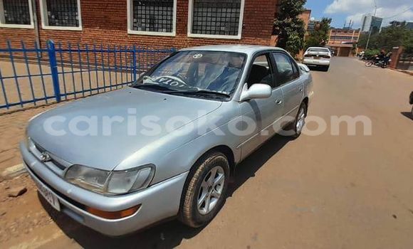 Acheter Occasion Voiture Mercedes-Benz 190–Series Gris à Kigali, Rwanda